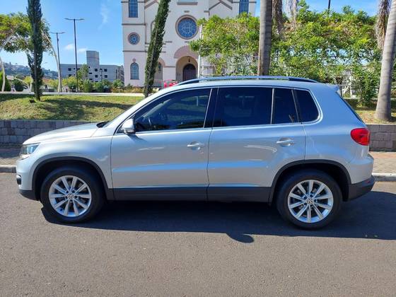 VOLKSWAGEN TIGUAN 2.0 TSI 16V TURBO GASOLINA 4P TIPTRONIC